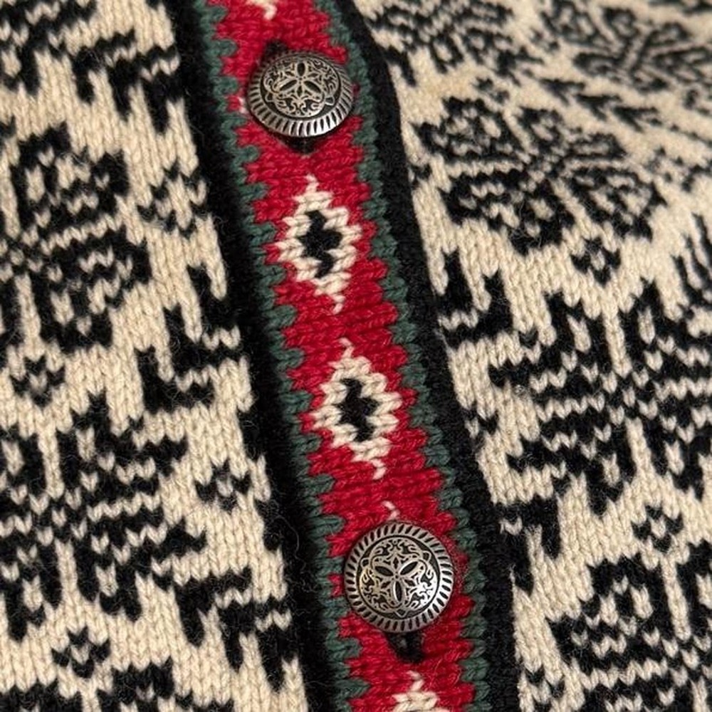 Vintage L.L.Bean 100% Wool Nordic Fair Isle Button Cardigan Sweater L - Picture 6 of 9
